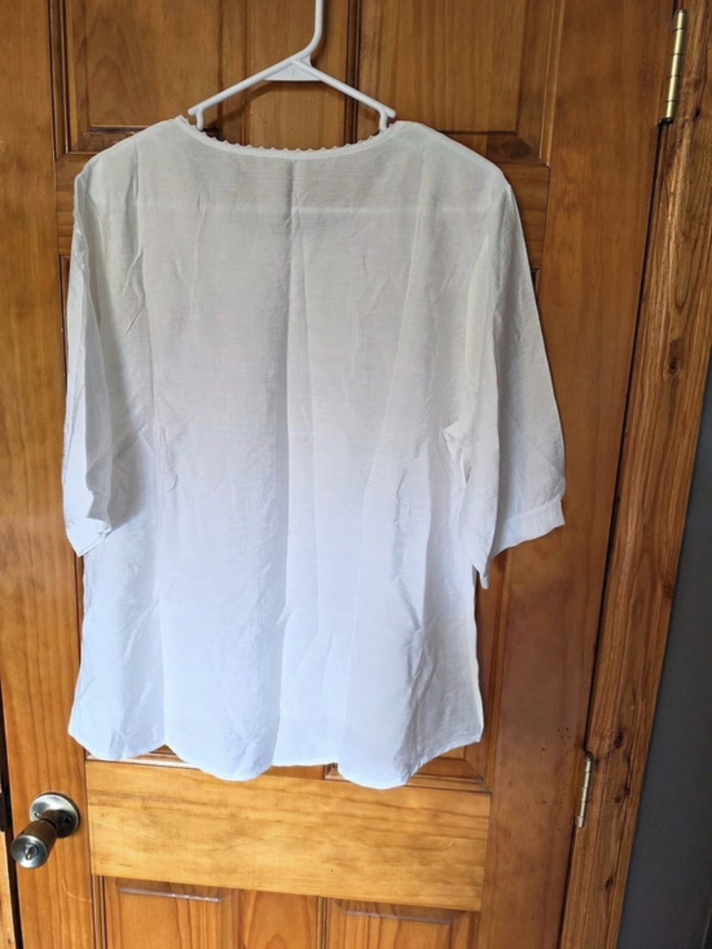 Embroidered White Tunic - Picture 3 of 4
